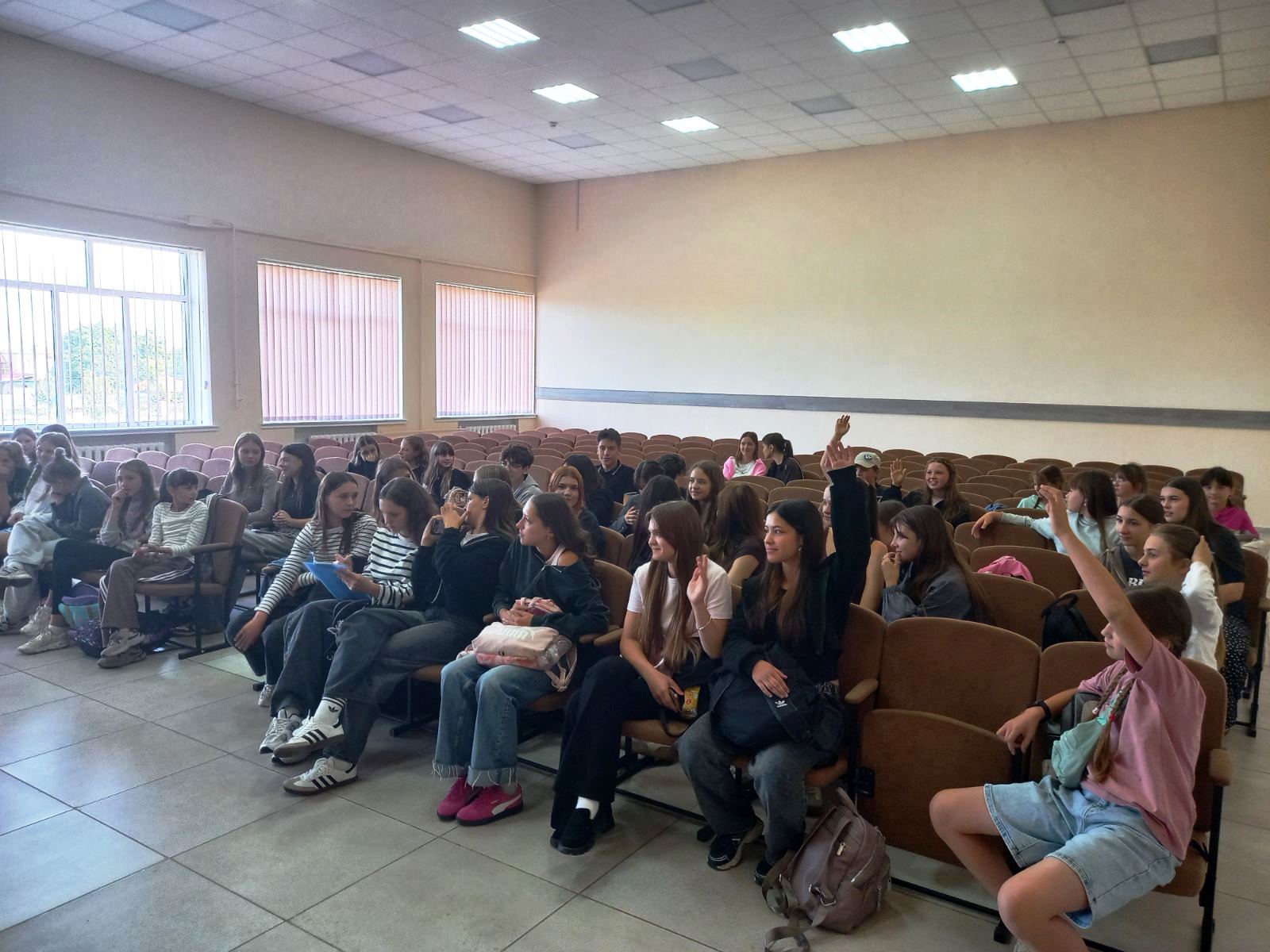 зображення_viber_2025-09-19_22-28-49-037