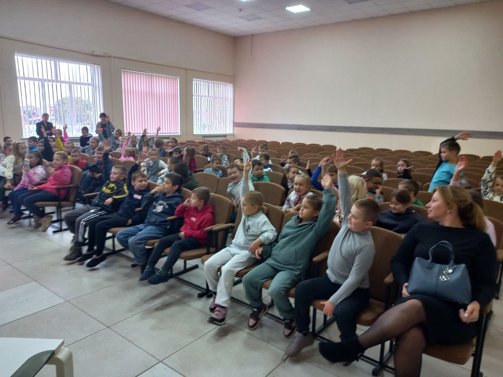 зображення_viber_2025-10-15_12-31-38-597