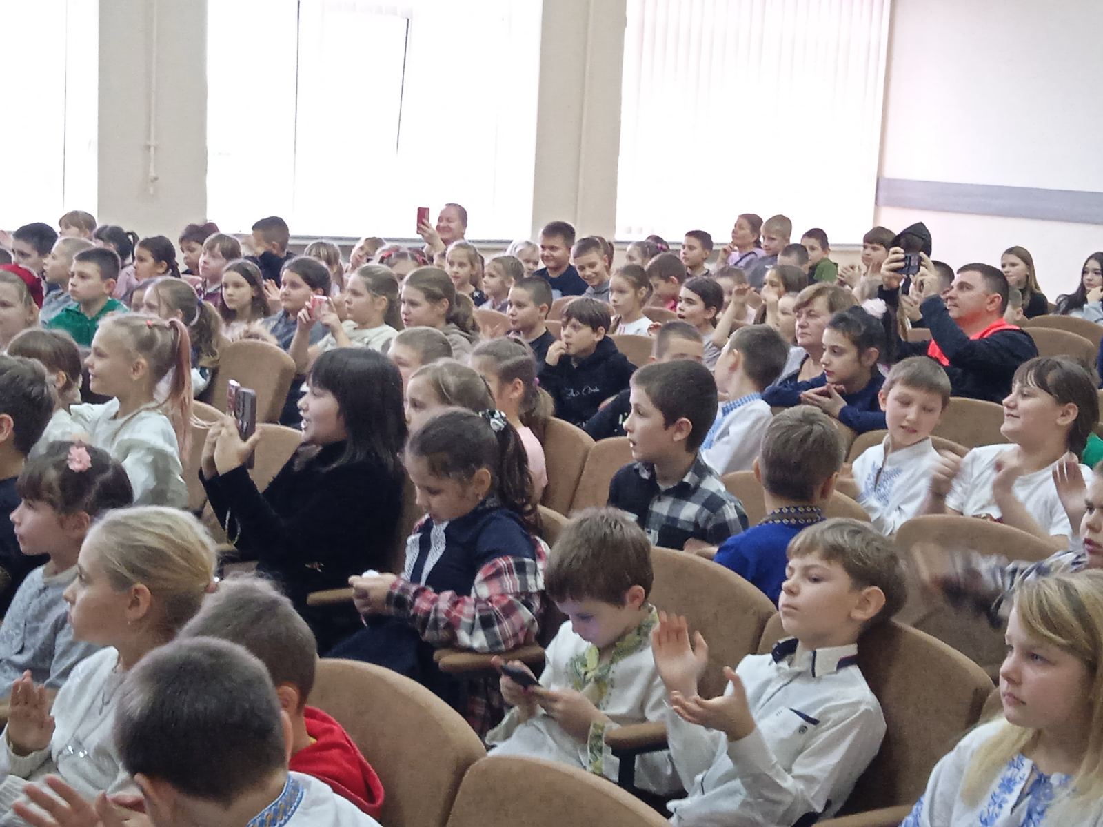 зображення_viber_2025-12-08_11-09-31-830